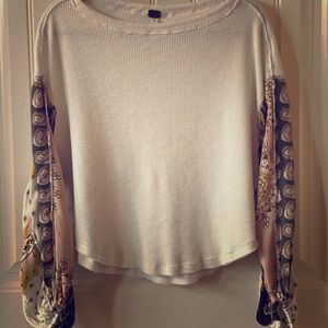Boho top with slouchy sleeves!